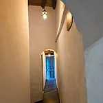 Dom wakacyjny Traditional Adobe House In Evrychou With Cozy Garden&fireplace!