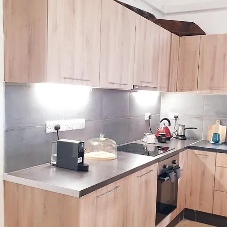 Traditional Adobe House In Evrychou With Cozy Garden And Fireplace! Nicosia