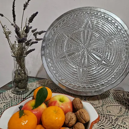 Traditional Adobe House In Evrychou With Cozy Garden And Fireplace! Сasa de vacaciones Nicosia