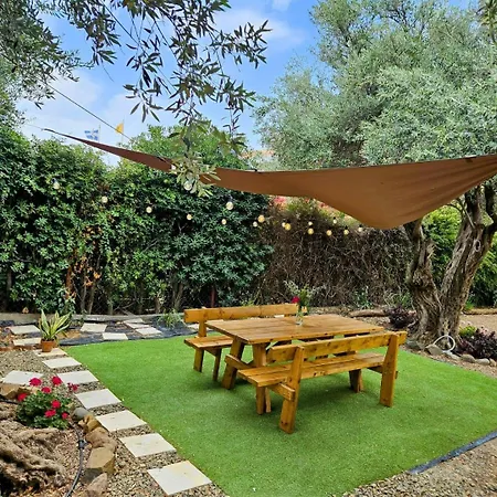 度假居 Traditional Adobe House In Evrychou With Cozy Garden And Fireplace! *