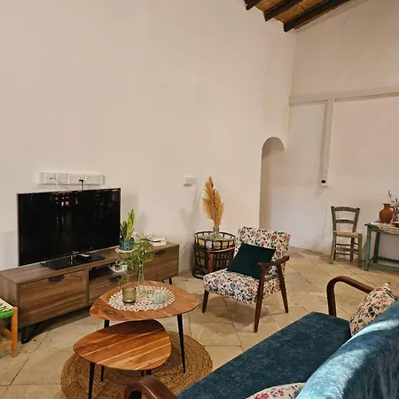 Traditional Adobe House In Evrychou With Cozy Garden&fireplace!