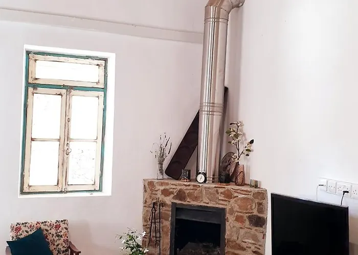 Holiday home Traditional Adobe House In Evrychou With Cozy Garden And Fireplace! *