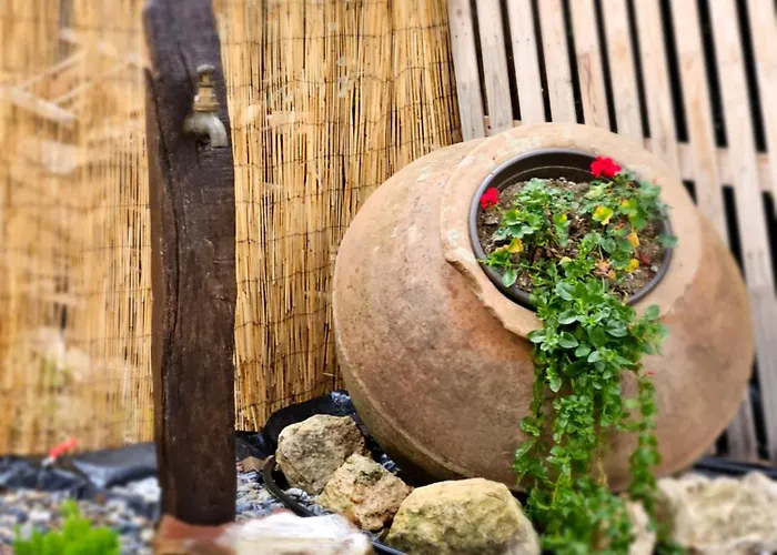 Traditional Adobe House In Evrychou With Cozy Garden And Fireplace! Holiday home *