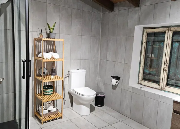 Traditional Adobe House In Evrychou With Cozy Garden And Fireplace! Nicosia